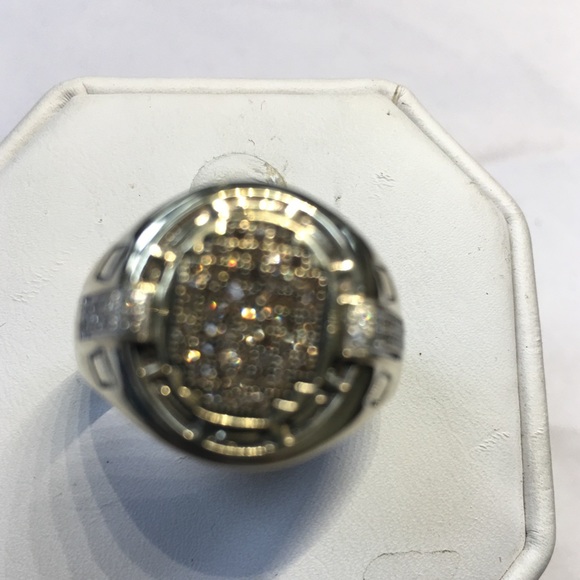 10K yellow gold stamped diamonds ring - Picture 2 of 5